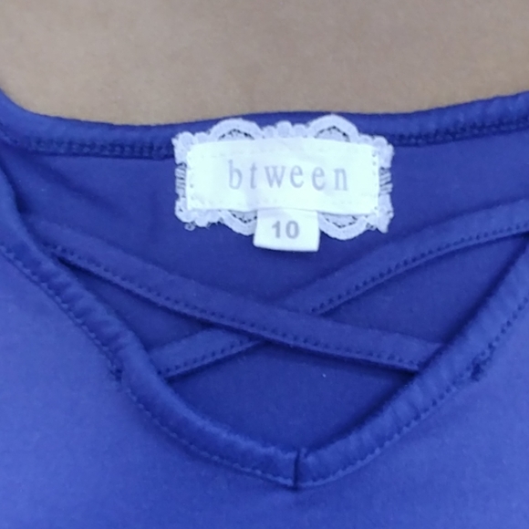 SOLD 🦋3 for $10 cold shoulder mermaid top - Picture 3 of 3